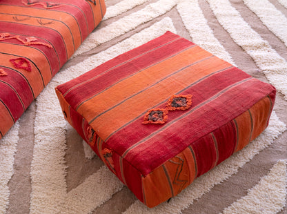 5ft Handmade Amazigh Vintage Sofa Idder ⵜⵓⴷⴻⵔⵜ. FREE SHIPPING