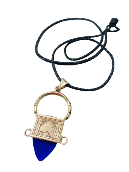 Amazigh Silver aɣermmi Fibula Leather cord Necklace ⴰⵖⴻⵔⵎⵎⵉ.
