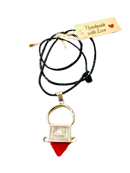 Amazigh Silver aɣermmi Fibula Leather cord Necklace ⴰⵖⴻⵔⵎⵎⵉ.