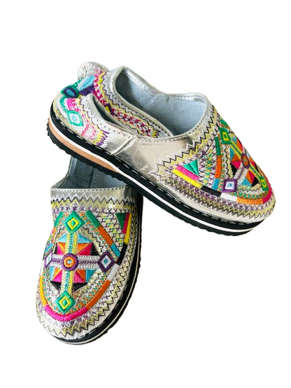 Dar Chi Handmade Moroccan Amazigh Leather Slippers for KIDS silver – 2-in-1 Comfort & Style