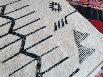 Handmade Amazigh floor poof Ahidus. FREE SHIPPING