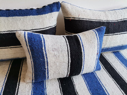 4ft Handmade Amazigh Sofa Vintage Kilim ⵢⴰⵣ. FREE SHIPPING