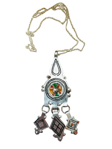 Amazigh Silver Necklace ⵢⴰⵣ.
