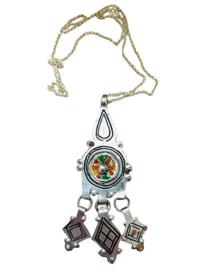 Amazigh Silver Necklace ⵢⴰⵣ.