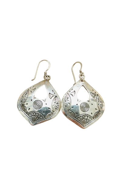 Amazigh Silver Earrings  ⴼⵉⴱⵓⵍⴰ