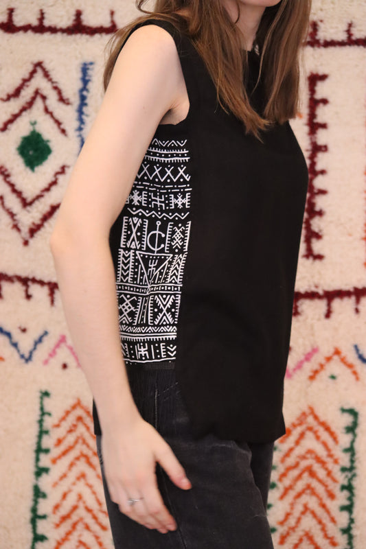 Handmade Amazigh Black Top Women Tudert ⵜⵓⴷⴻⵔⵜ