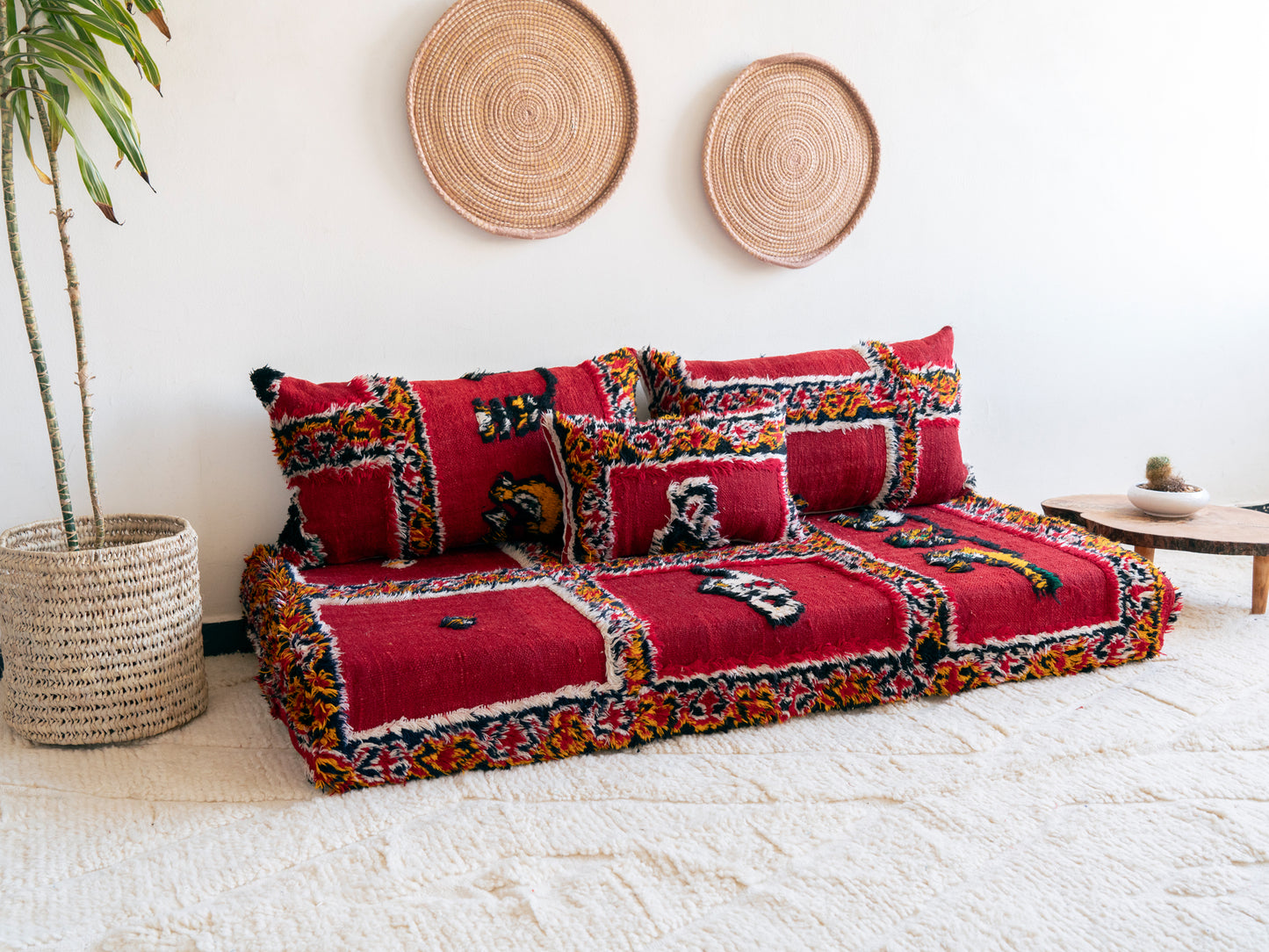 5ft Handmade Amazigh Illy Sofa ⵜⴰⴼⵍⴻⵙⵜ. FREE SHIPPING