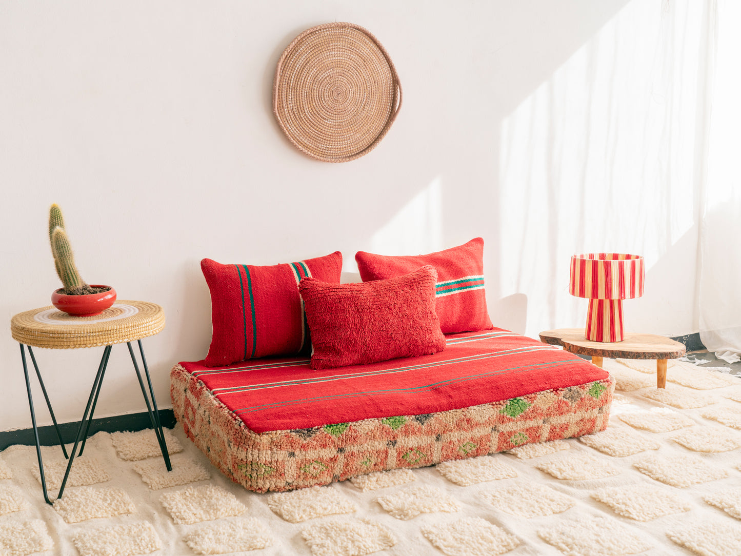 4ft Handmade Amazigh Sofa Safi ⵜⴰⴼⵍⴻⵙⵜ. FREE SHIPPING