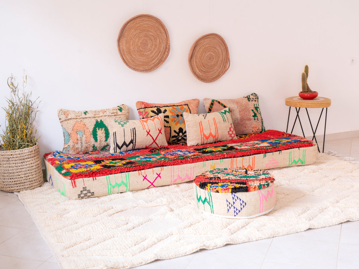 7ft Handmade Amazigh Vintage Sofa ⵉⵣⵉⴼⴼⴰⴽ. FREE SHIPPING