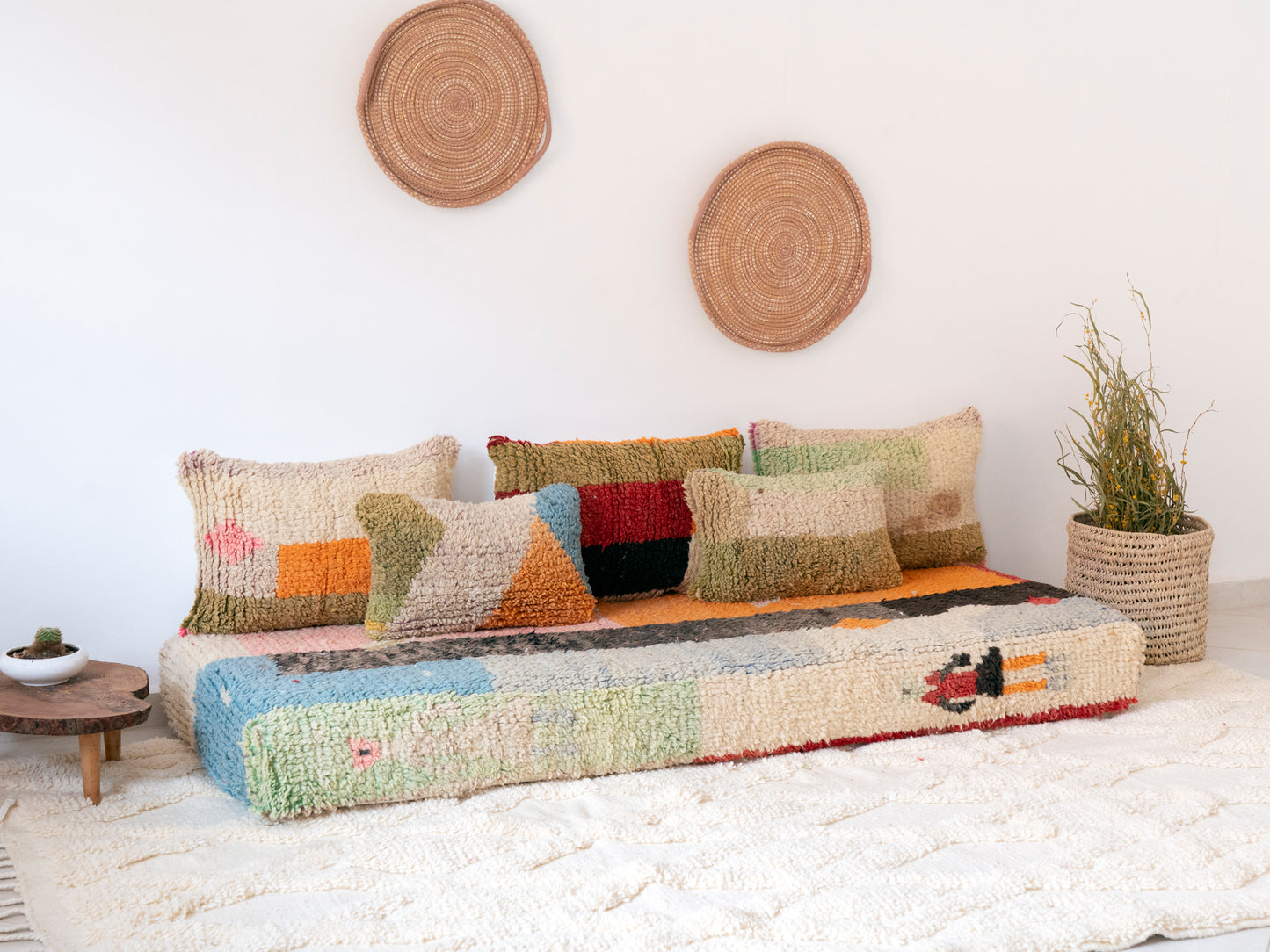 7ft Handmade Amazigh Vintage Sofa Taghazout ⵉⵣⵉⴼⴼⴰⴽ. FREE SHIPPING