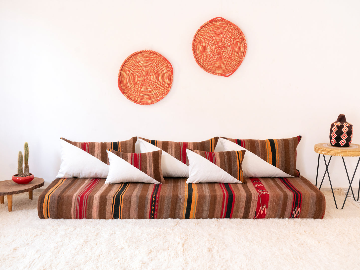 210cm/7ft Handmade Amazigh Afus Sofa ⵜⴰⴼⵍⴻⵙⵜ