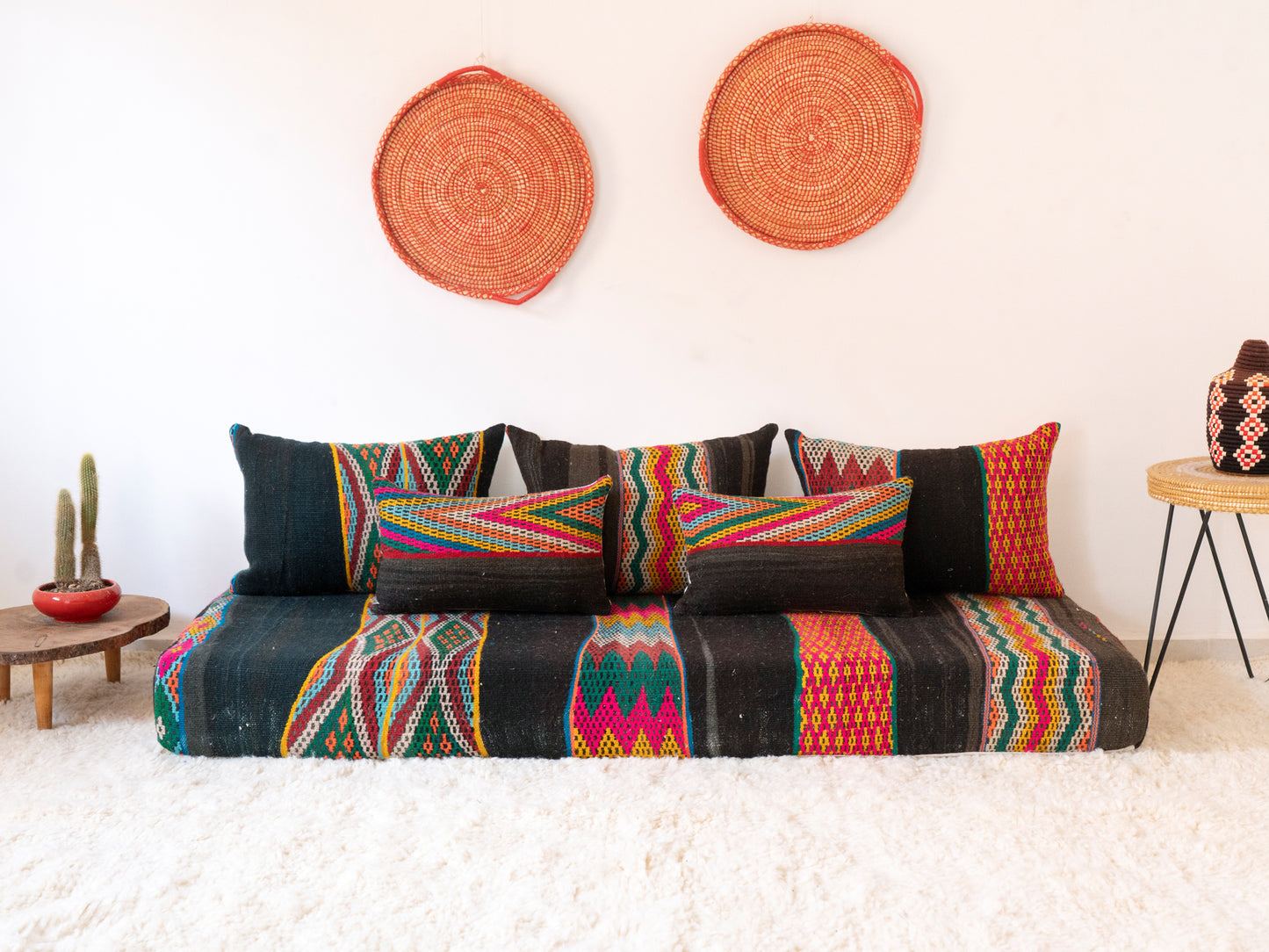 180cm/6ft Handmade Amazigh Sahara Sofa ⵜⴰⴼⵍⴻⵙⵜ