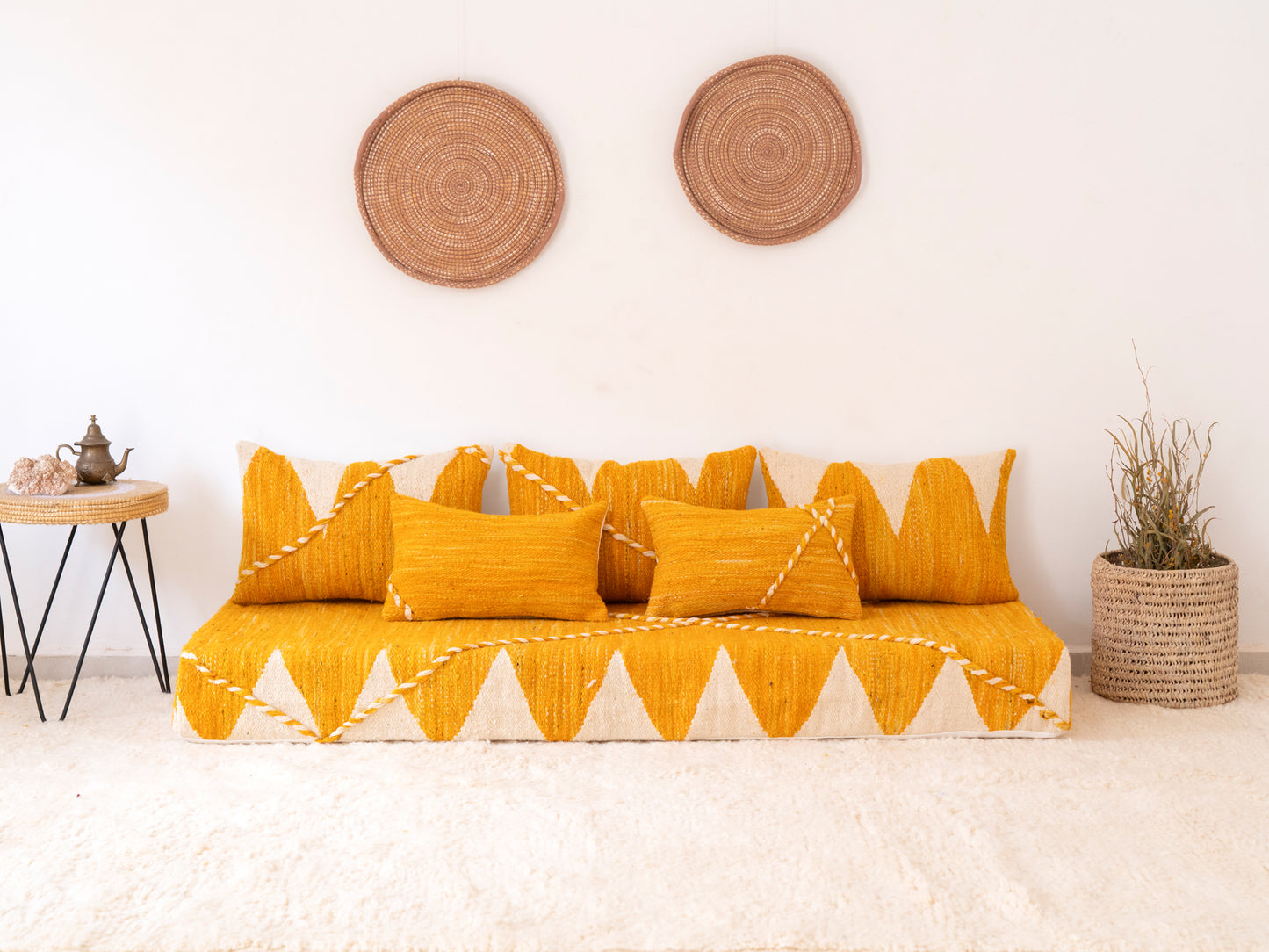 180cm/6ft Handmade Amazigh Fe Sofa ⵜⴰⴼⵍⴻⵙⵜ