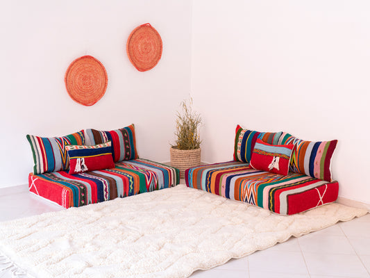 2*4ft Handmade Amazigh Vintage Sofa Ouzoud ⴰⵓⵔⵉⵏⵊ. FREE SHIPPING