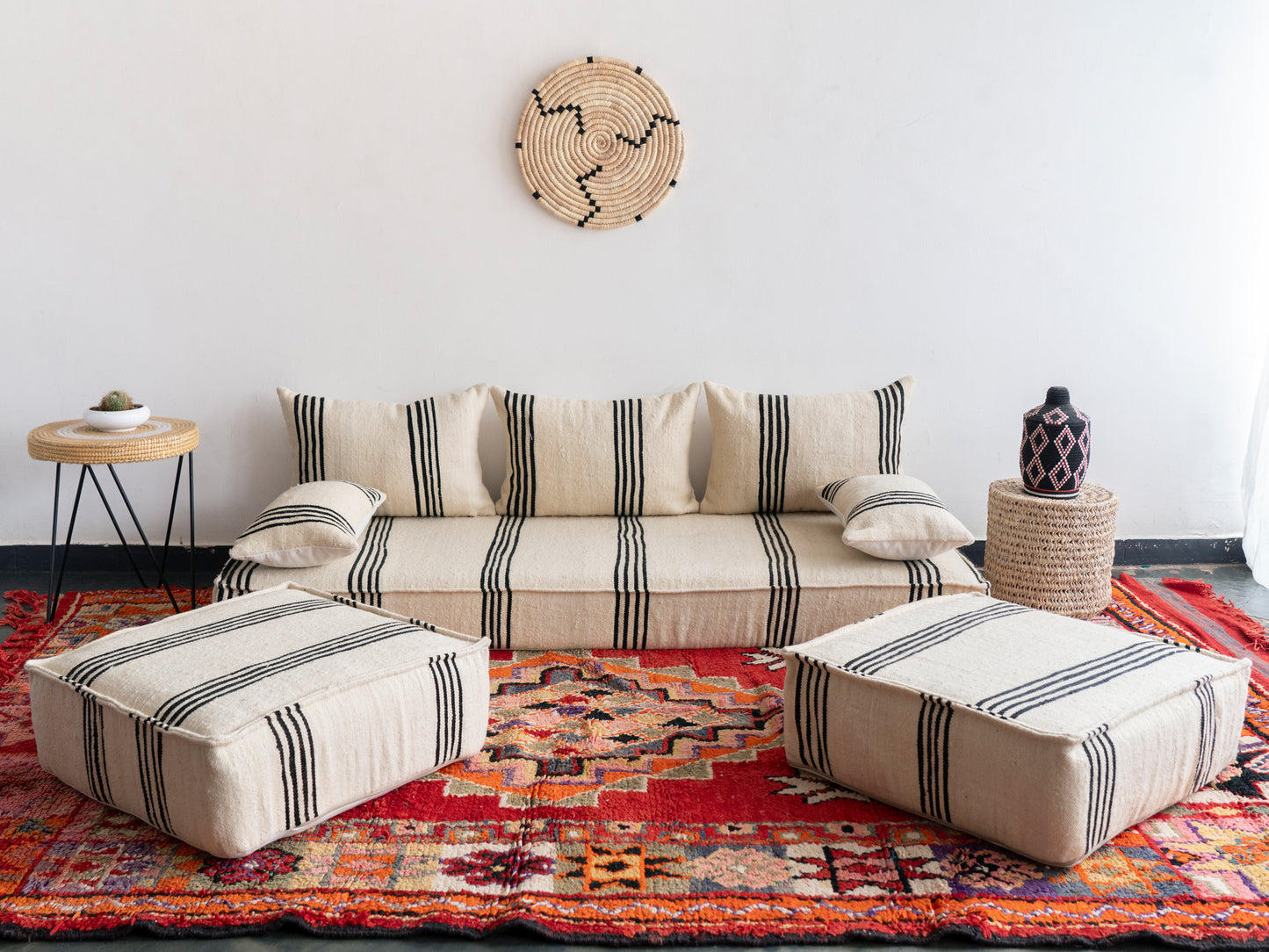 6ft Handmade Amazigh Vintage Sofa Eli ⴰⵓⵔⵉⵏⵊ. FREE SHIPPING