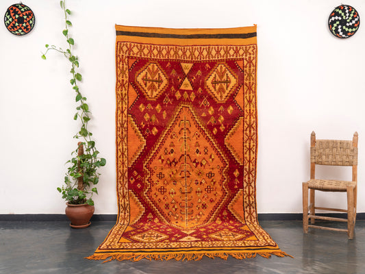 5x9 ft Large Handmade Amazigh Vintage Rug Boujaad ⴰⴼⵓⵍⴽⵉ. FREE SHIPPING