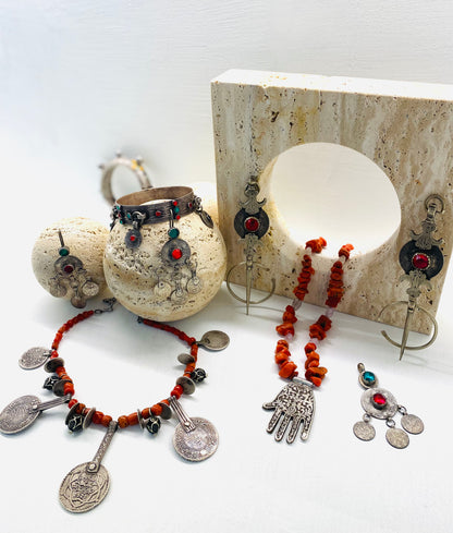 Amazigh Vintage Silver and Coral Khmisset ⵅⵎⵉⵙⵙⴰ Necklace.
