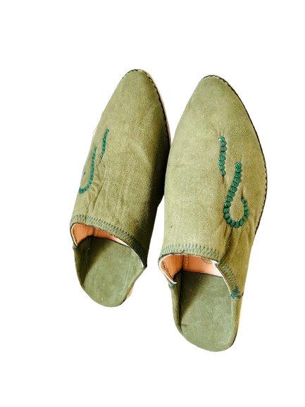 Handmade Amazigh velvet-like babouche 37ⴰⵙⴼⴻⵍ .