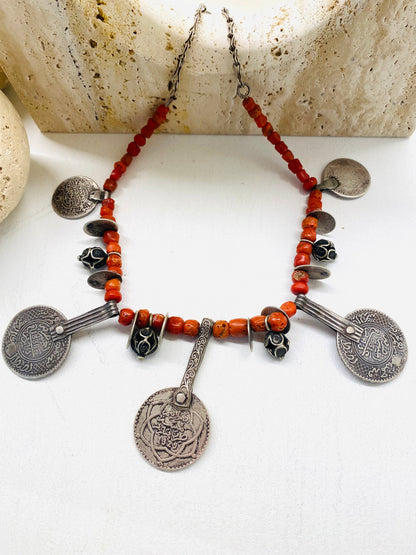 Amazigh Vintage Coral beads & Silver coins Necklace Imedi ⵉⵎⴻⴹⵉ. FREE SHIPPING