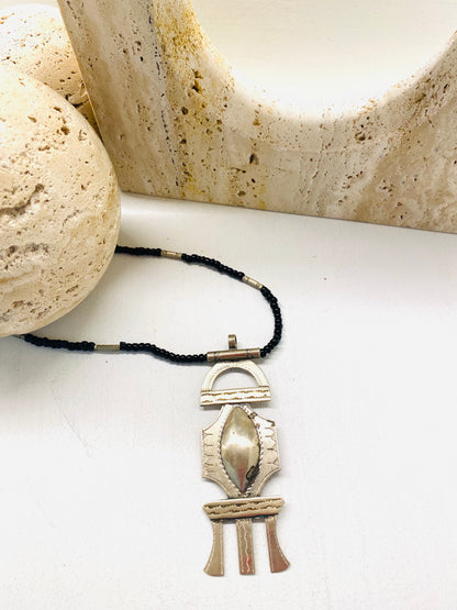 Amazigh silver necklace Tuareg ⵜⵓⴰⵔⴻⴳ. FREE SHIPPING