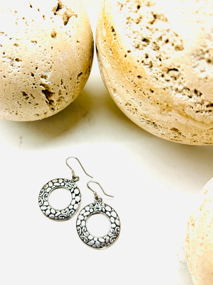 Amazigh Silver Earrings Sun ⴼⵉⴱⵓⵍⴰ
