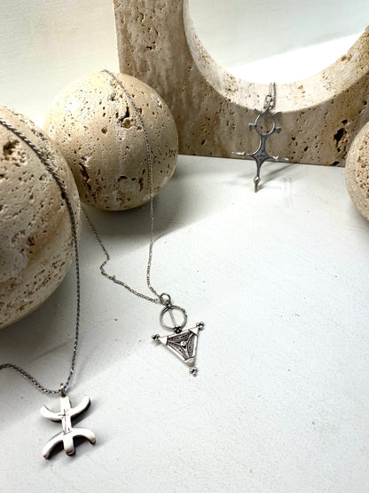 Amazigh Silver Fibula Taddast ⴰⵥⵕⵥⵉⵜ . FREE SHIPPING