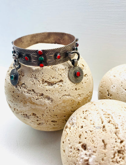 Amazigh Vintage Silver Bangle Imeḍnas ⵉⵎⴻⴹⵏⴰⵙ. FREE SHIPPING