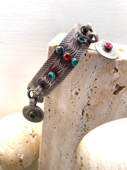 Amazigh Vintage Silver Bangle Imeḍnas ⵉⵎⴻⴹⵏⴰⵙ. FREE SHIPPING