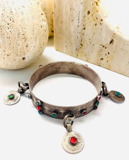 Amazigh Vintage Silver Bangle Imeḍnas ⵉⵎⴻⴹⵏⴰⵙ. FREE SHIPPING