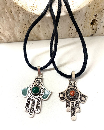 Amazigh Silver Khmissa Leather cord  ⵅⵎⵉⵙⵙⴰ Neklace.