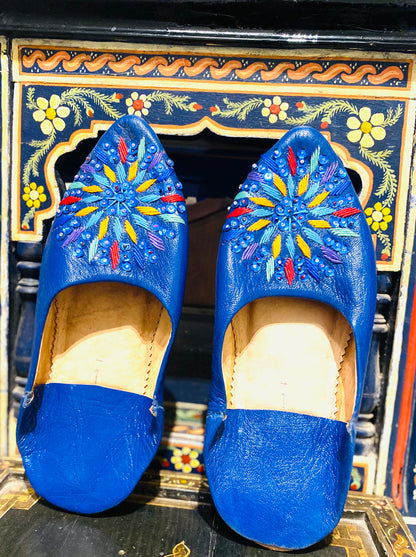 Handstitched Leather Babouche Khenifra ⴰⵃⴱⴱ.