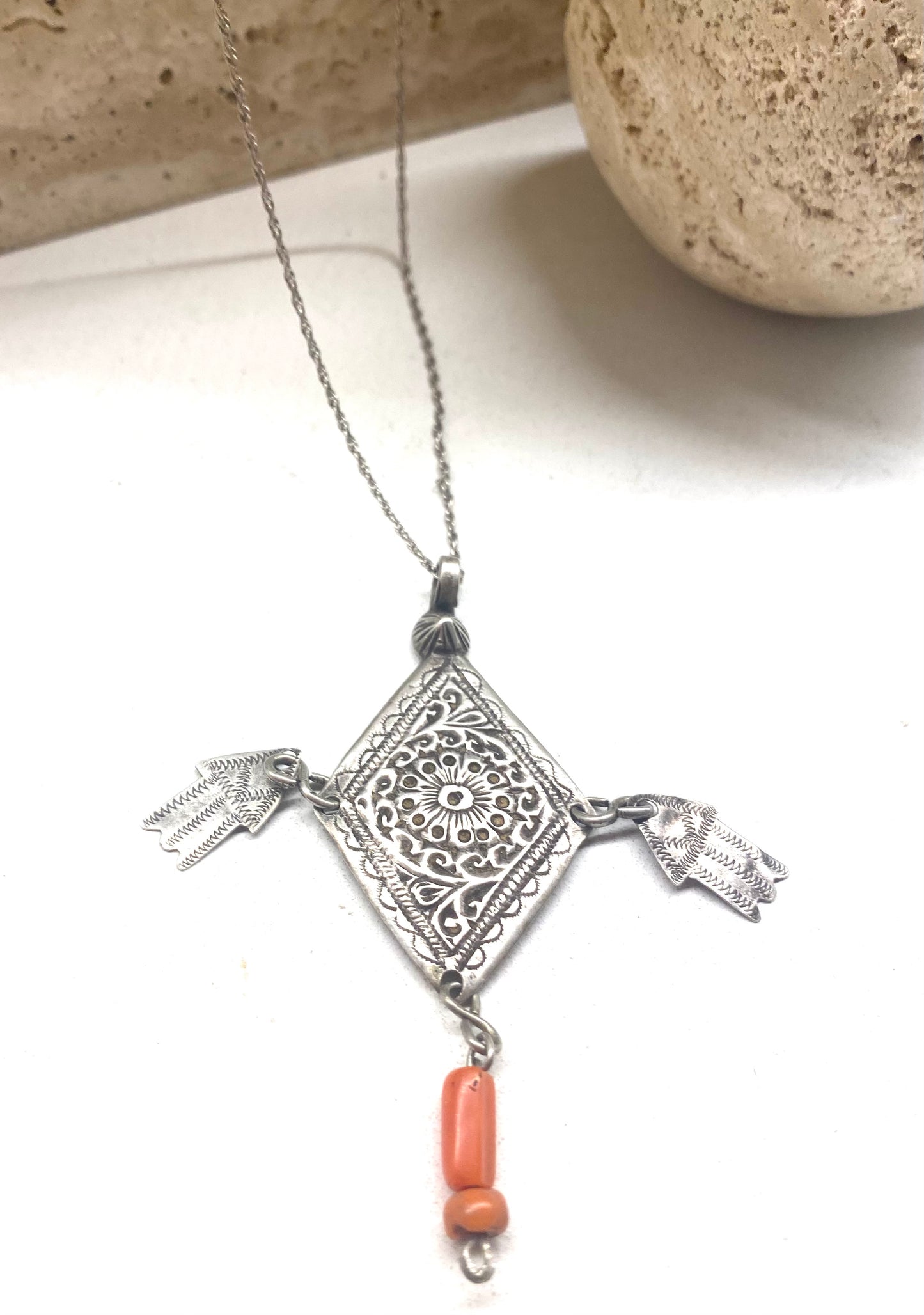 Amazigh Silver Titrit ⵢⴰⵣ with coral stone necklace