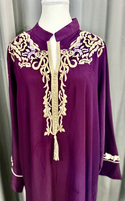 Handmade Moroccan Jellaba Women Purple Illy ⵜⵉⵍⴻⵍⵍⵉ