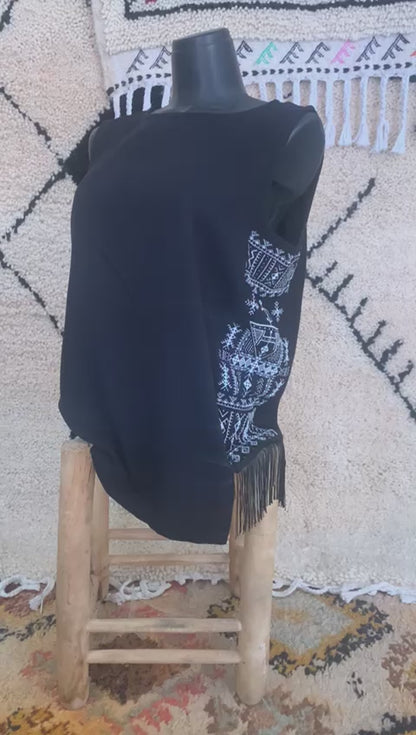 Handmade Amazigh Black White Top Women Tudert  ⵜⵓⴷⴻⵔⵜ