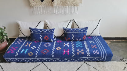 6ft Handmade Amazigh Vintage Sofa Agadir ⵜⵓⴷⴻⵔⵜ. FREE SHIPPING
