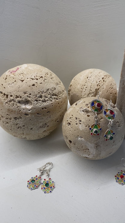 Amazigh Silver Earrings Illy ⵉⵍⵍⵉ .