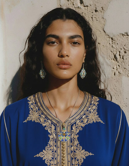 Amazigh Silver Pendant ⵢⴰⵣ.