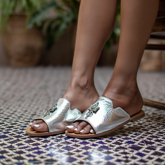 Leather Slippers – Silver